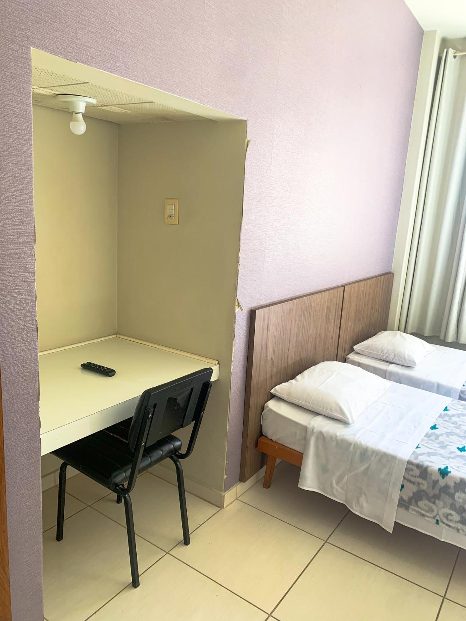 Hotel Ideal Шапеко Екстер'єр фото