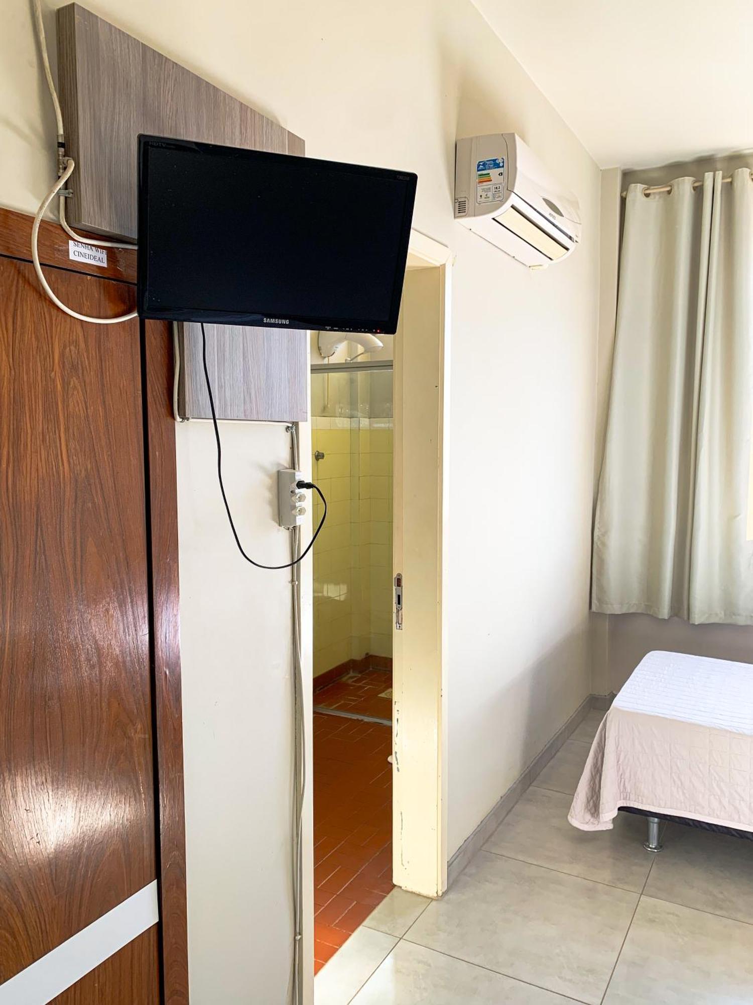 Hotel Ideal Шапеко Екстер'єр фото