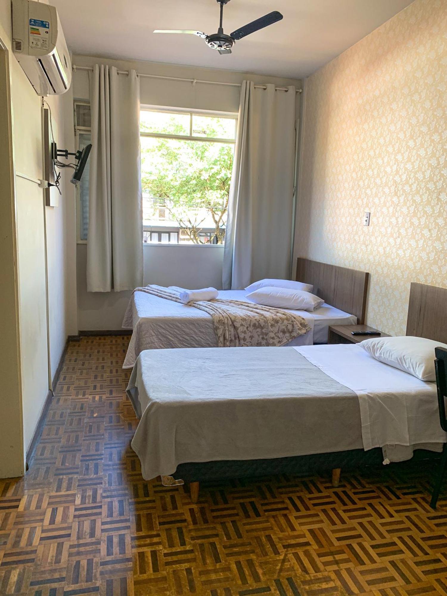Hotel Ideal Шапеко Екстер'єр фото
