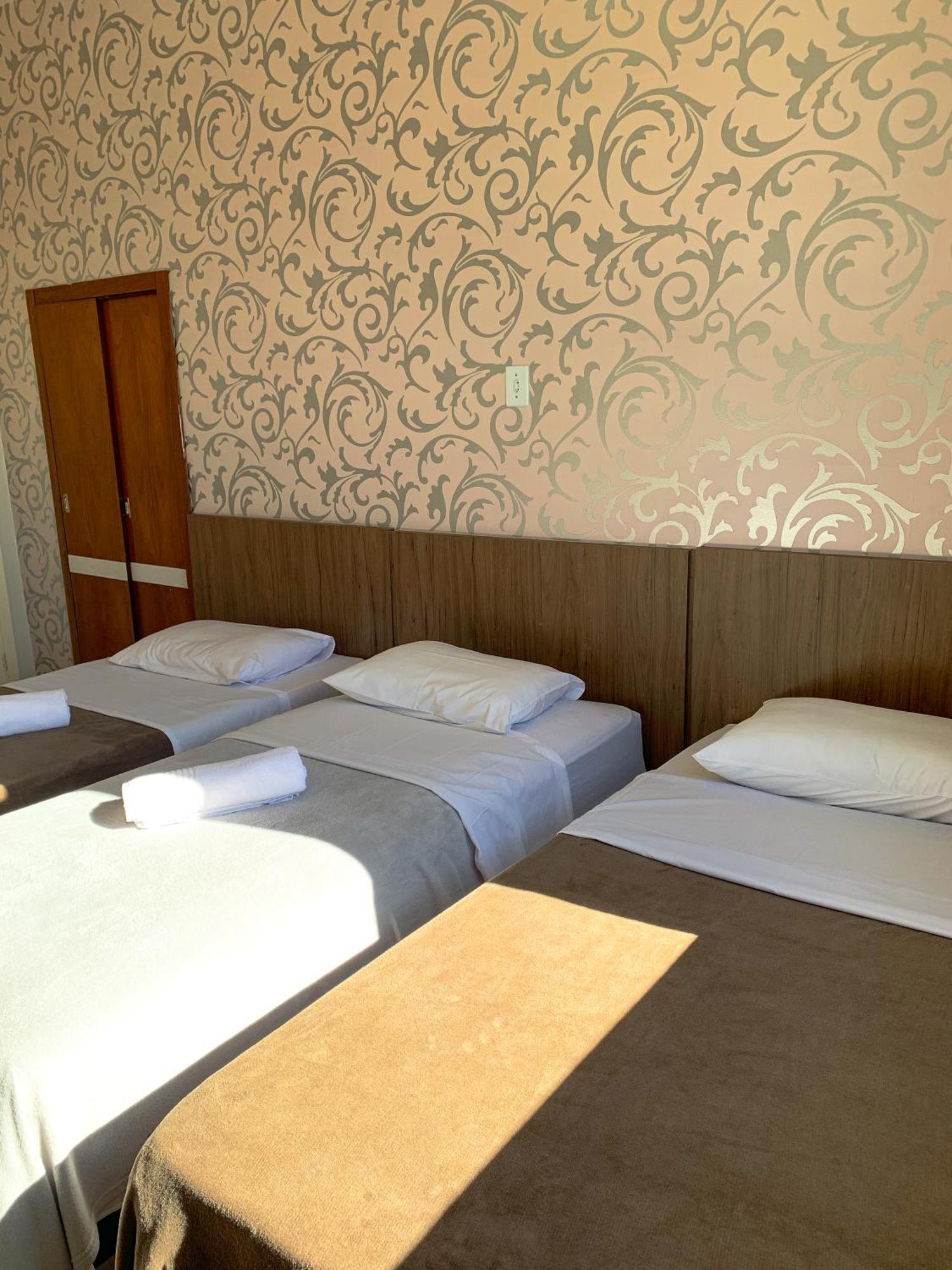 Hotel Ideal Шапеко Екстер'єр фото