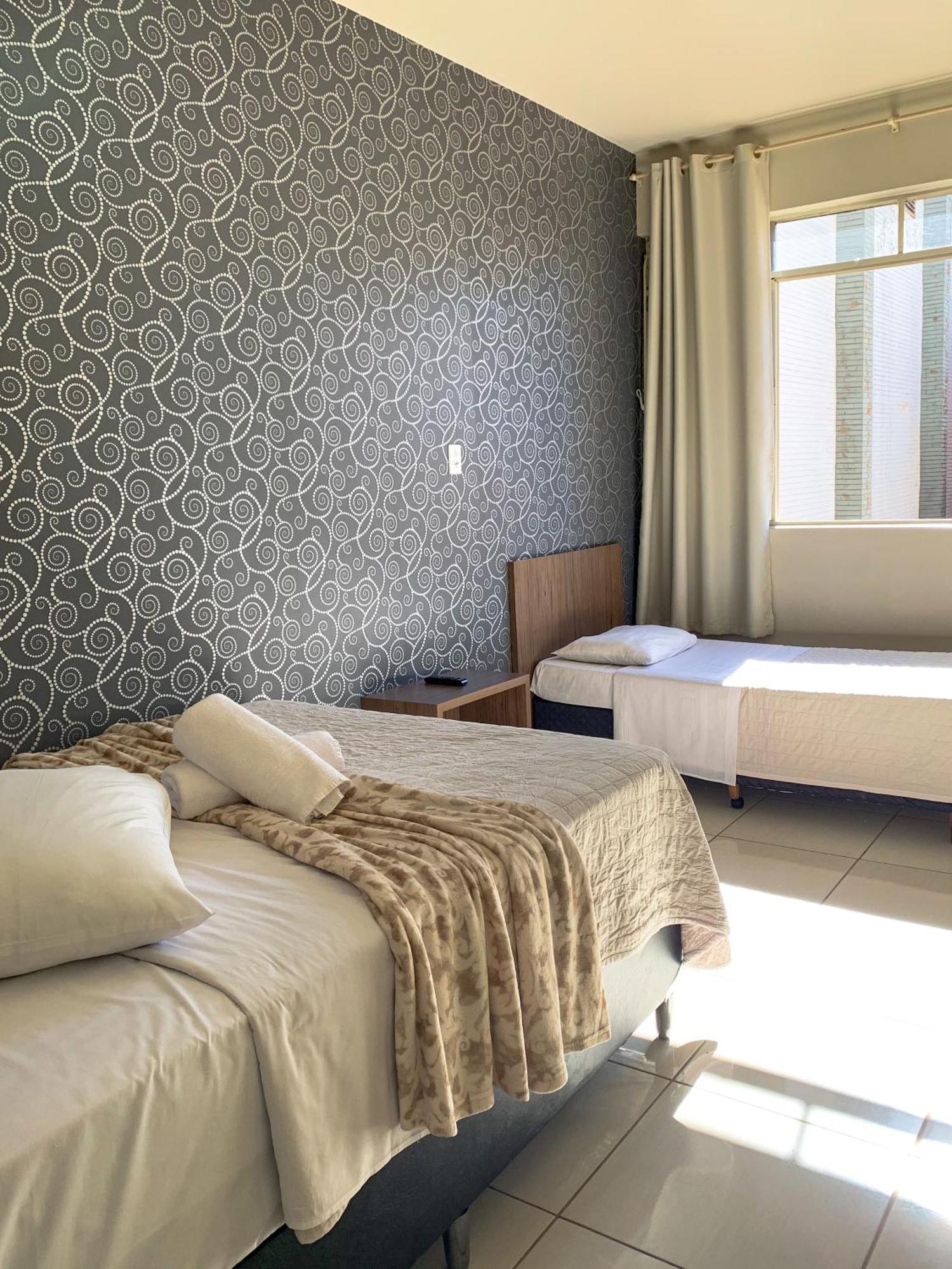 Hotel Ideal Шапеко Екстер'єр фото